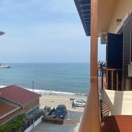 Amelia Beach Apartments Agios Ioannis  Exterior foto